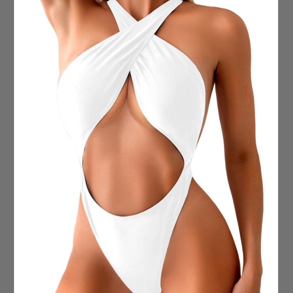 White Cut-Out Swimsuit - Thong